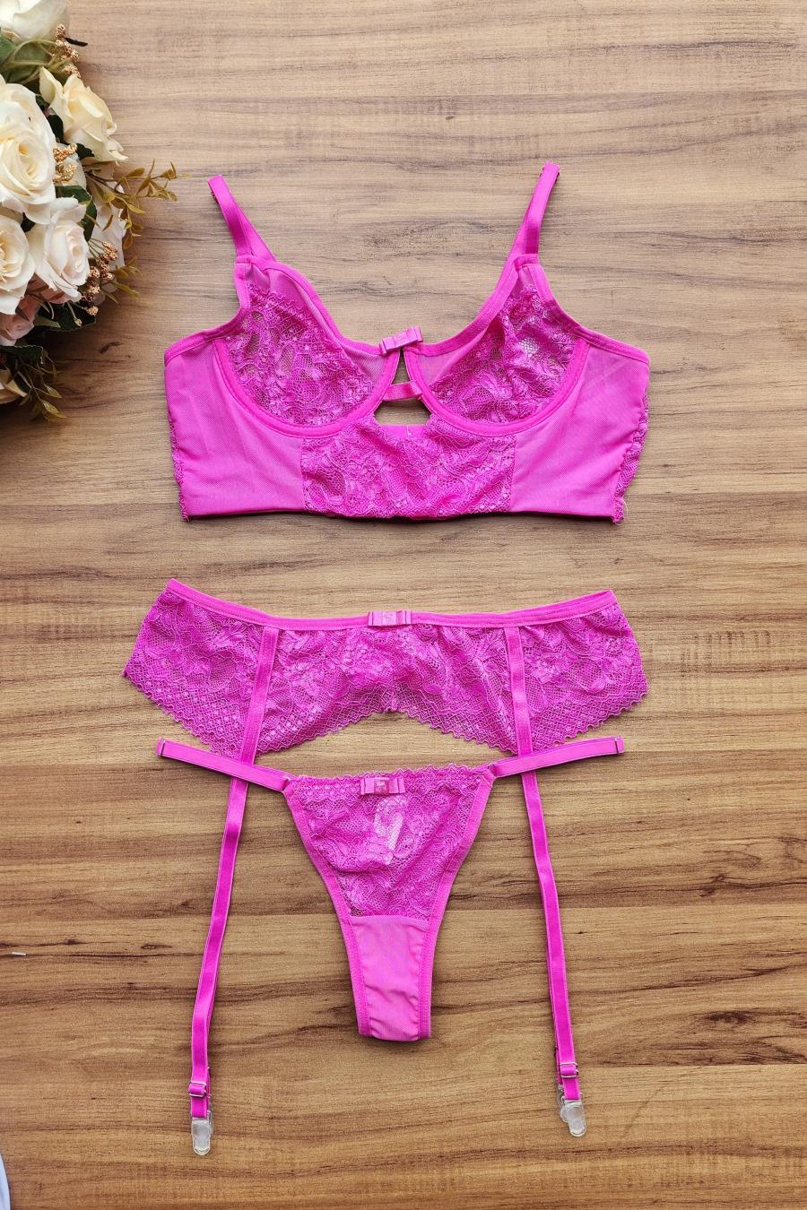 Conjunto Chamas de Renda